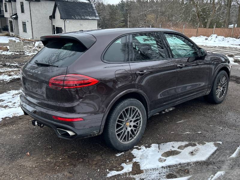 2017 Porsche Cayenne S
